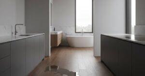 Rodzaje podłóg drewnianych: kuchnia i łazienka w 2026